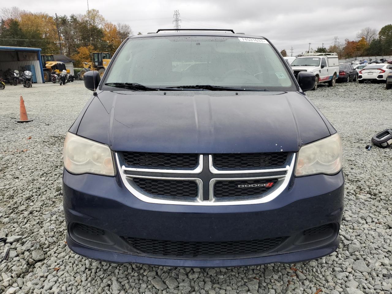 Photo 4 VIN: 2C4RDGCG7DR538414 - DODGE CARAVAN 