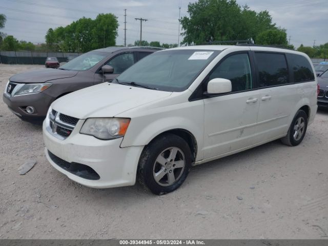 Photo 1 VIN: 2C4RDGCG7DR582820 - DODGE GRAND CARAVAN 