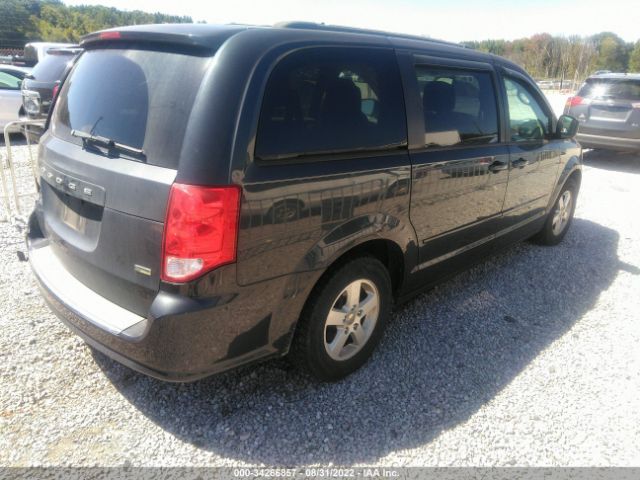 Photo 3 VIN: 2C4RDGCG7DR592103 - DODGE GRAND CARAVAN 