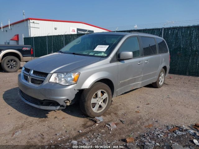 Photo 1 VIN: 2C4RDGCG7DR610762 - DODGE GRAND CARAVAN 