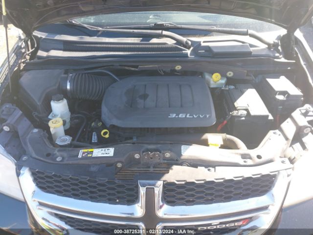 Photo 9 VIN: 2C4RDGCG7DR686840 - DODGE GRAND CARAVAN 