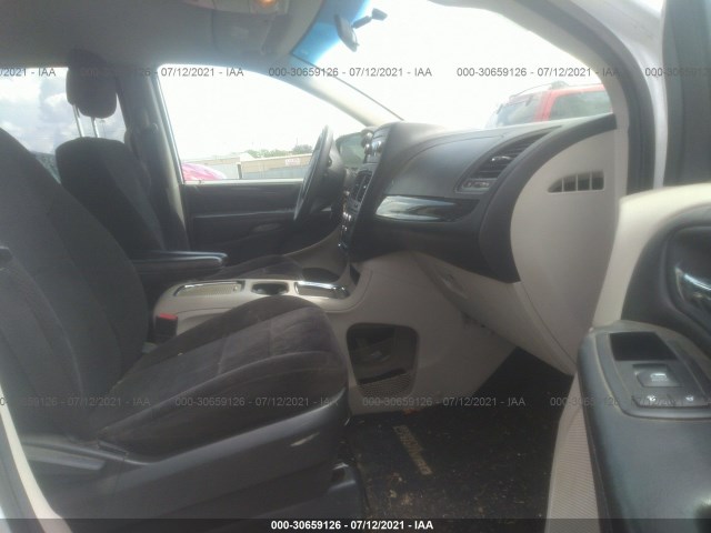 Photo 4 VIN: 2C4RDGCG7ER122638 - DODGE GRAND CARAVAN 