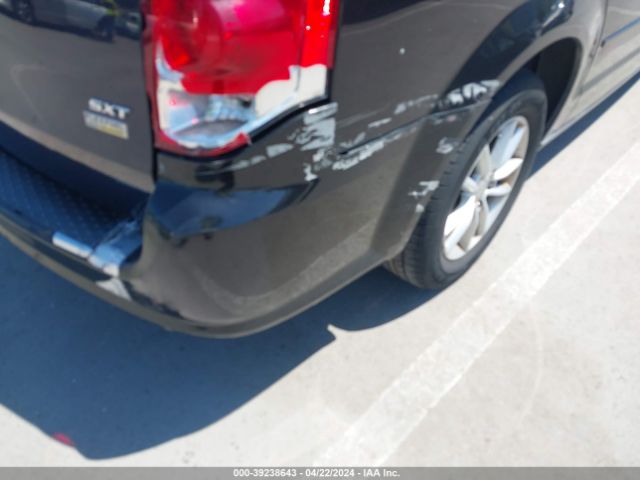 Photo 5 VIN: 2C4RDGCG7ER183679 - DODGE GRAND CARAVAN 