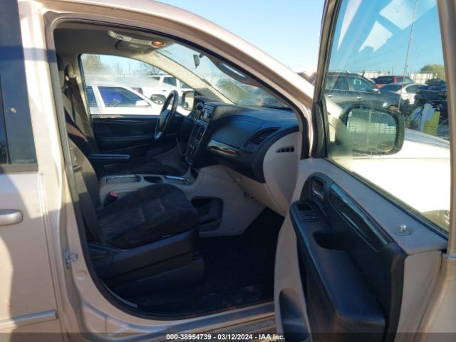 Photo 4 VIN: 2C4RDGCG7ER244190 - DODGE GRAND CARAVAN 