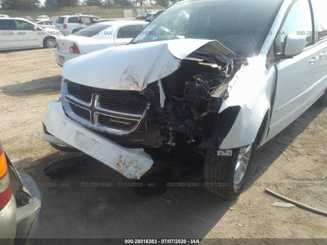 Photo 5 VIN: 2C4RDGCG7ER391416 - DODGE GRAND CARAVAN 