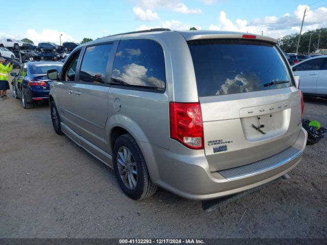 Photo 2 VIN: 2C4RDGCG7FR548699 - DODGE GRAND CARAVAN 