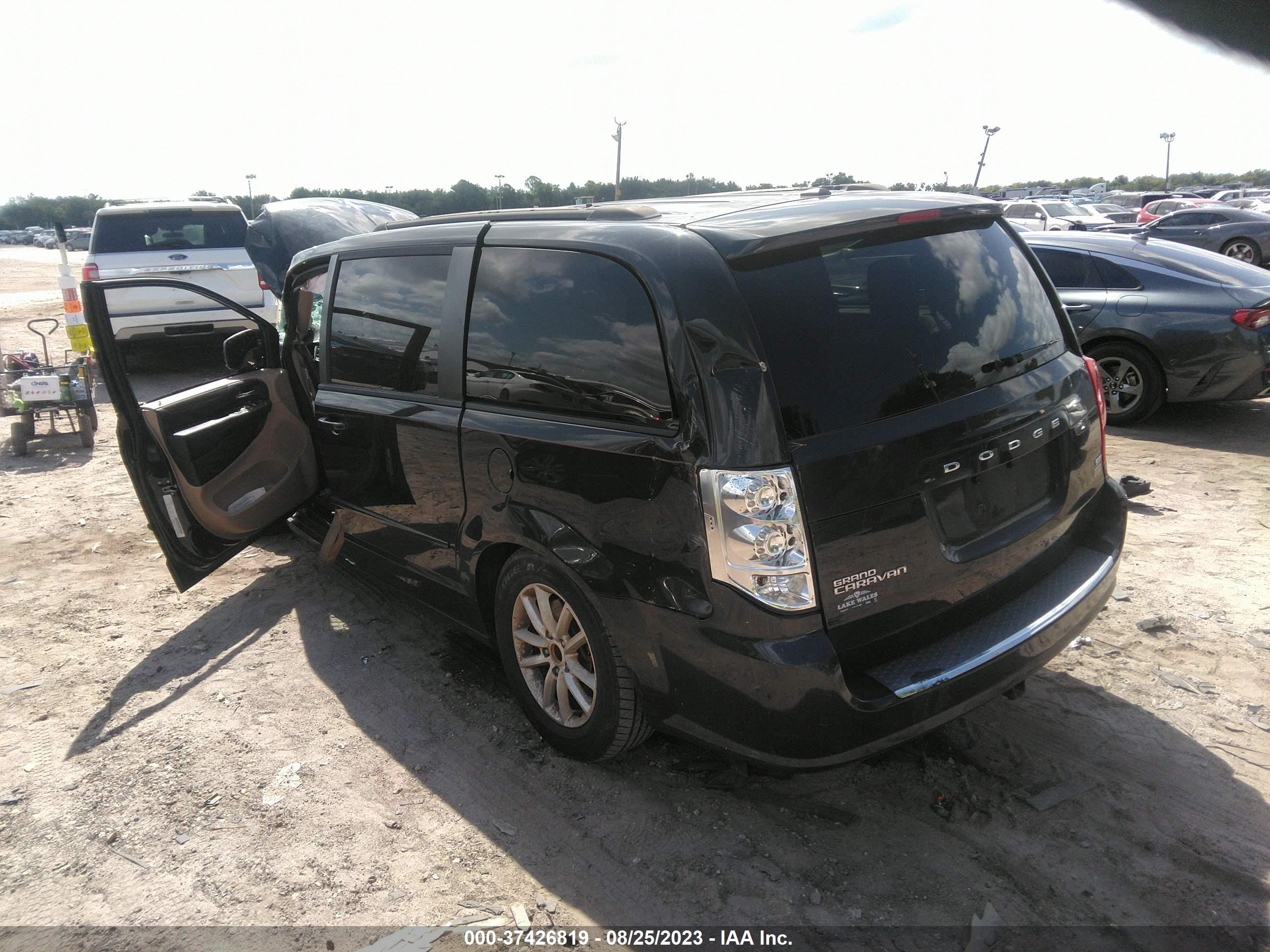 Photo 2 VIN: 2C4RDGCG7GR329162 - DODGE CARAVAN 