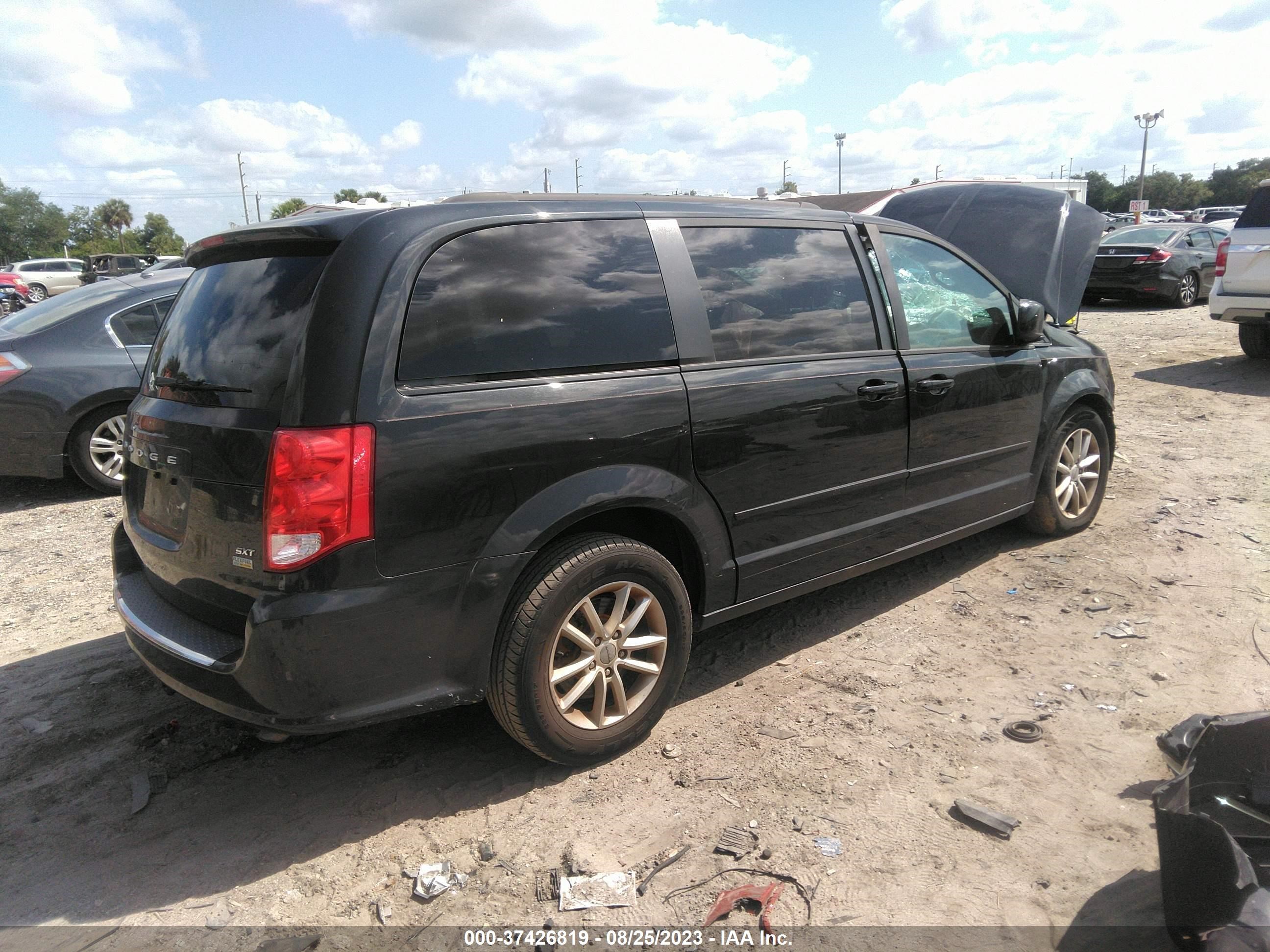 Photo 3 VIN: 2C4RDGCG7GR329162 - DODGE CARAVAN 