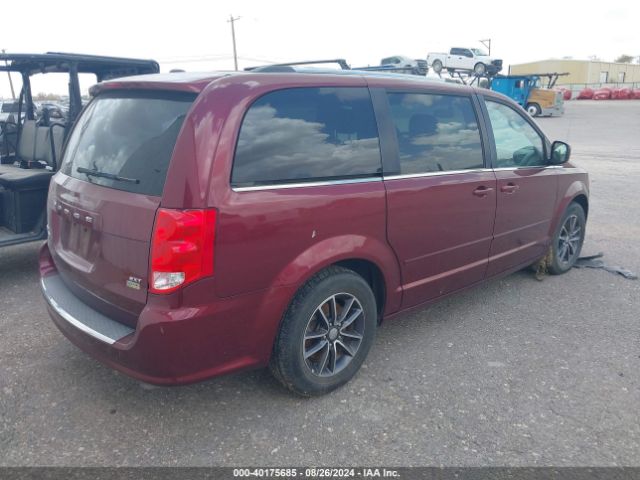 Photo 3 VIN: 2C4RDGCG7HR581124 - DODGE GRAND CARAVAN 