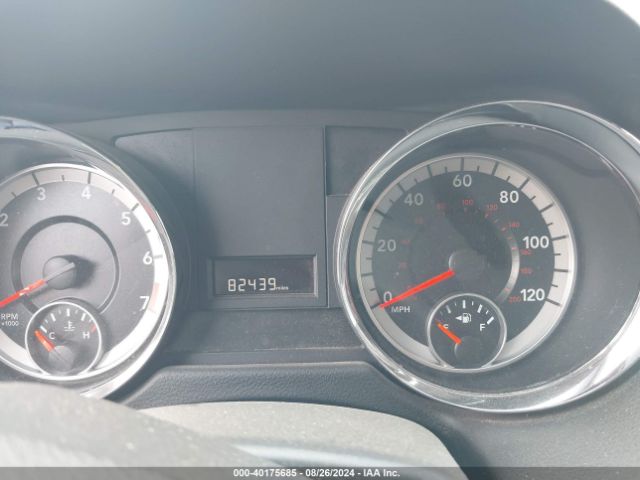 Photo 6 VIN: 2C4RDGCG7HR581124 - DODGE GRAND CARAVAN 