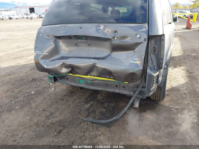 Photo 5 VIN: 2C4RDGCG7HR596108 - DODGE GRAND CARAVAN 