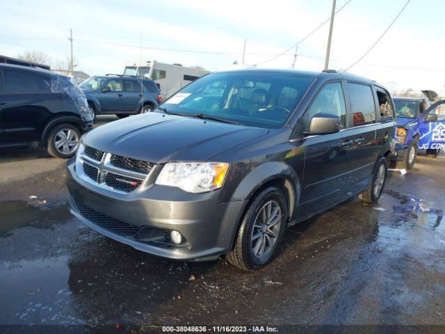 Photo 1 VIN: 2C4RDGCG7HR696385 - DODGE GRAND CARAVAN 