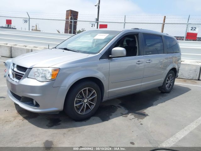 Photo 1 VIN: 2C4RDGCG7HR724363 - DODGE GRAND CARAVAN 