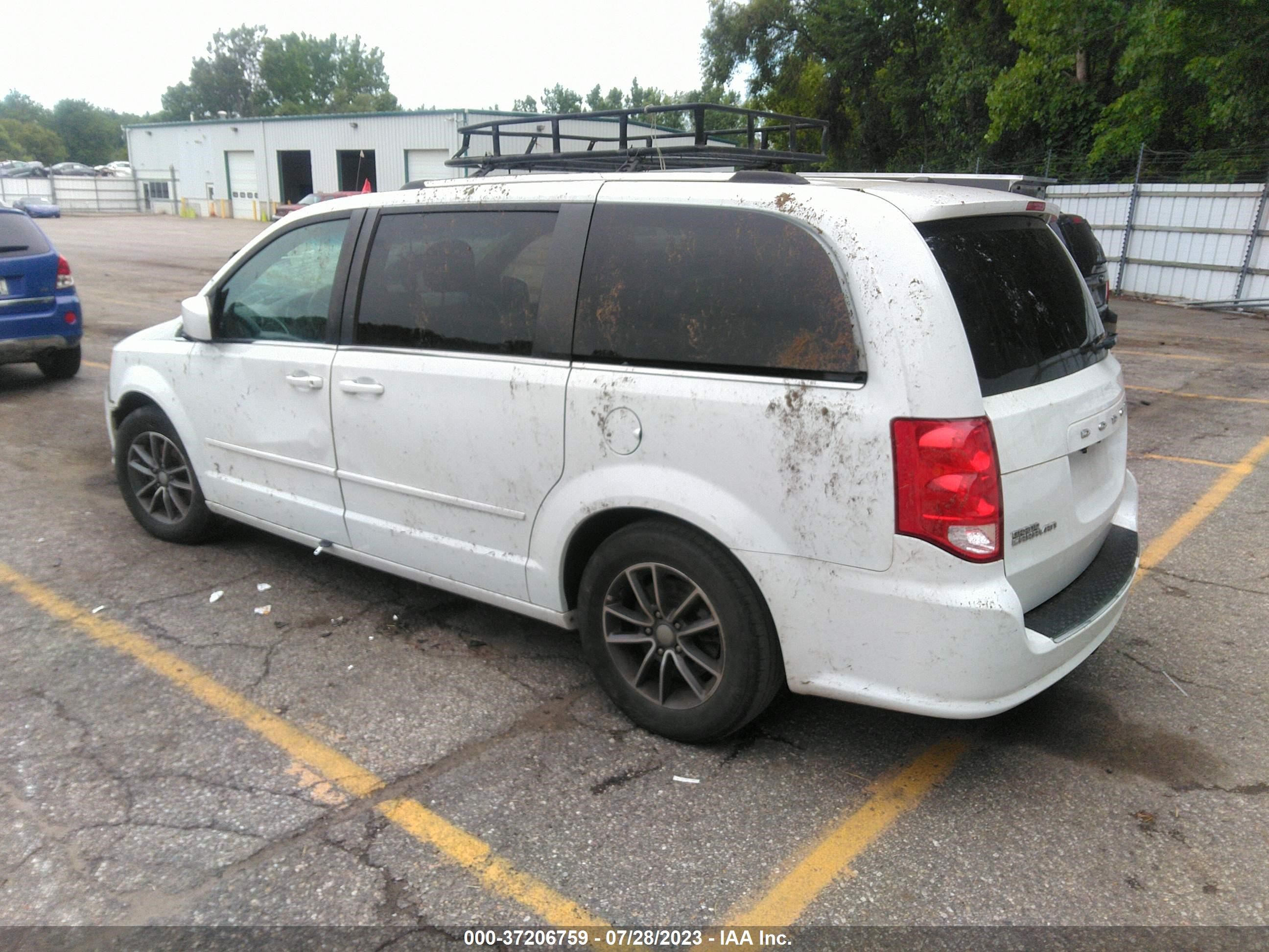 Photo 2 VIN: 2C4RDGCG7HR800101 - DODGE CARAVAN 