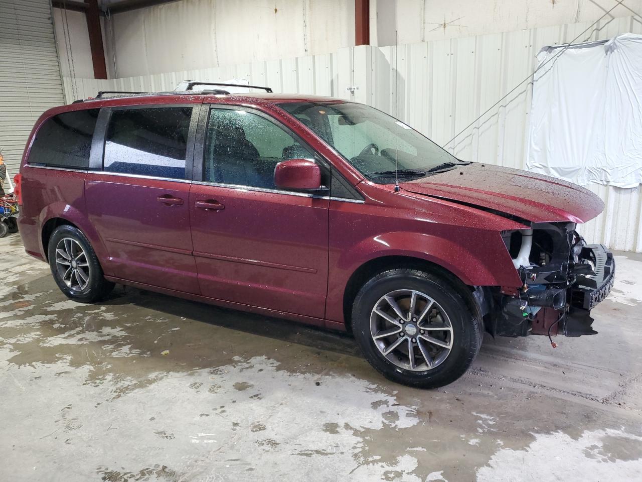 Photo 3 VIN: 2C4RDGCG7HR807159 - DODGE CARAVAN 