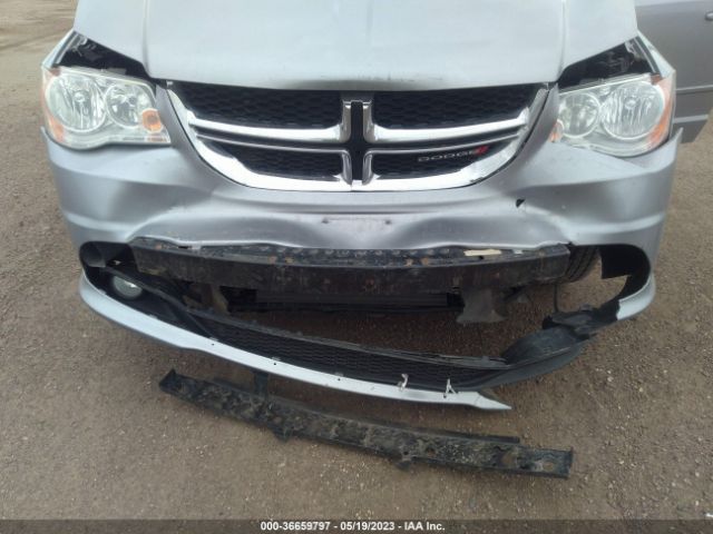 Photo 5 VIN: 2C4RDGCG7HR863831 - DODGE GRAND CARAVAN 