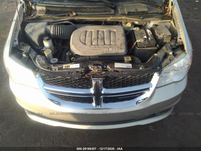 Photo 9 VIN: 2C4RDGCG8DR676012 - DODGE GRAND CARAVAN 