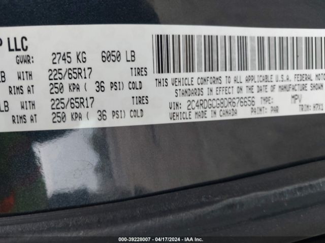 Photo 8 VIN: 2C4RDGCG8DR676656 - DODGE GRAND CARAVAN 