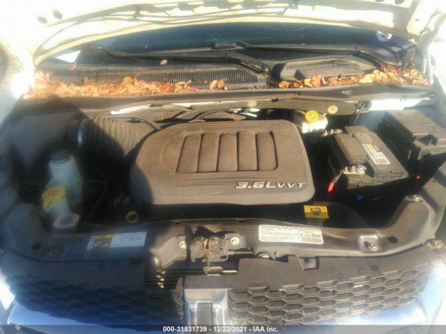 Photo 9 VIN: 2C4RDGCG8DR716962 - DODGE GRAND CARAVAN 