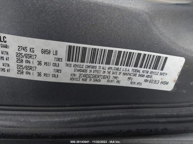 Photo 8 VIN: 2C4RDGCG8DR718243 - DODGE GRAND CARAVAN 