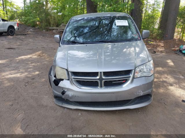 Photo 5 VIN: 2C4RDGCG8DR750240 - DODGE GRAND CARAVAN 