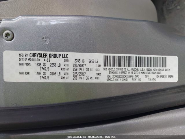 Photo 8 VIN: 2C4RDGCG8DR750240 - DODGE GRAND CARAVAN 