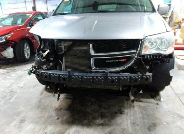 Photo 5 VIN: 2C4RDGCG8ER128965 - DODGE GRAND CARAVAN 