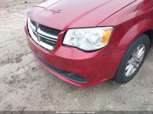 Photo 5 VIN: 2C4RDGCG8ER163599 - DODGE GRAND CARAVAN 