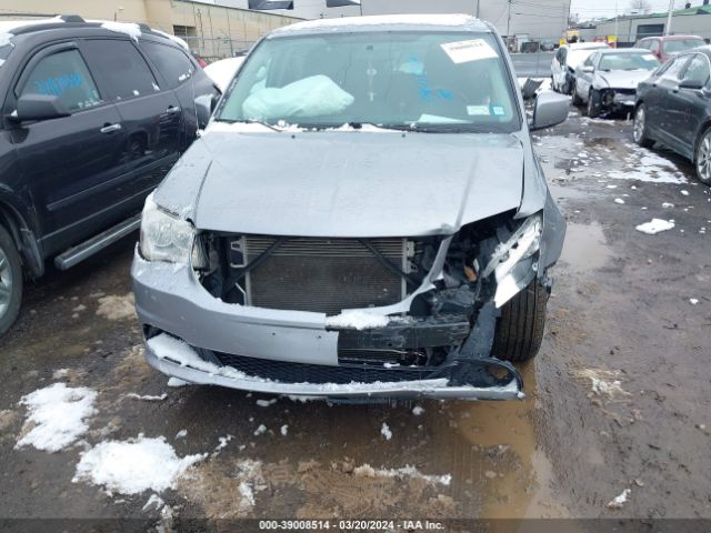 Photo 5 VIN: 2C4RDGCG8ER253979 - DODGE GRAND CARAVAN 