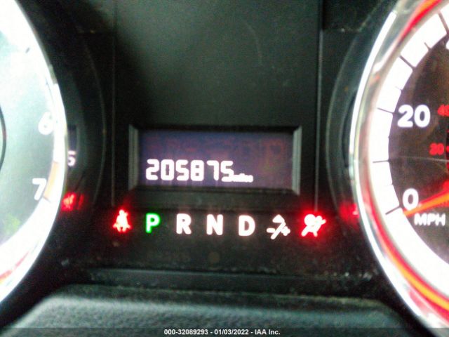 Photo 6 VIN: 2C4RDGCG8ER320497 - DODGE GRAND CARAVAN 