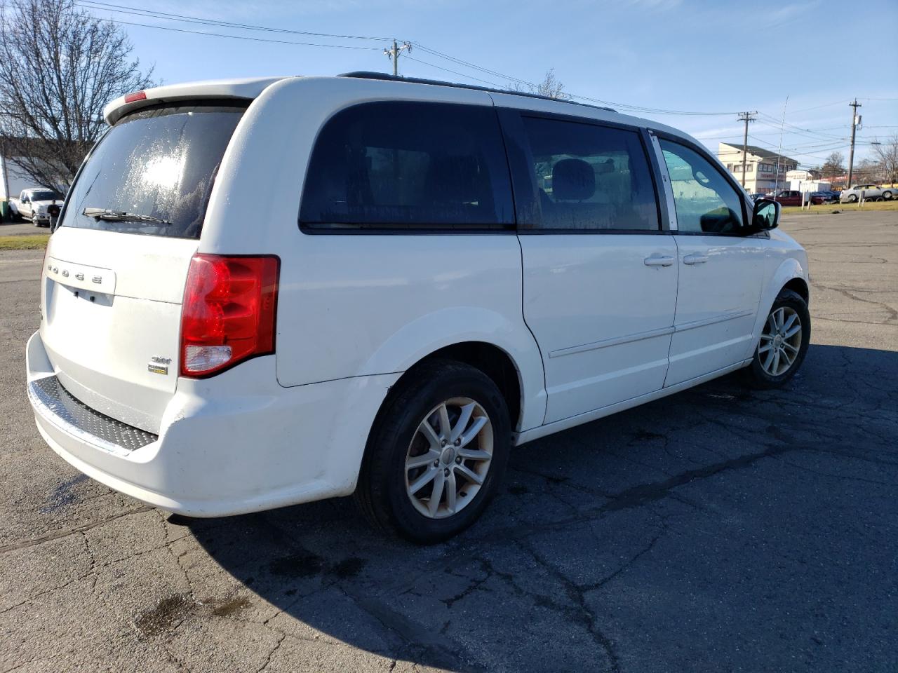 Photo 2 VIN: 2C4RDGCG8ER476927 - DODGE CARAVAN 