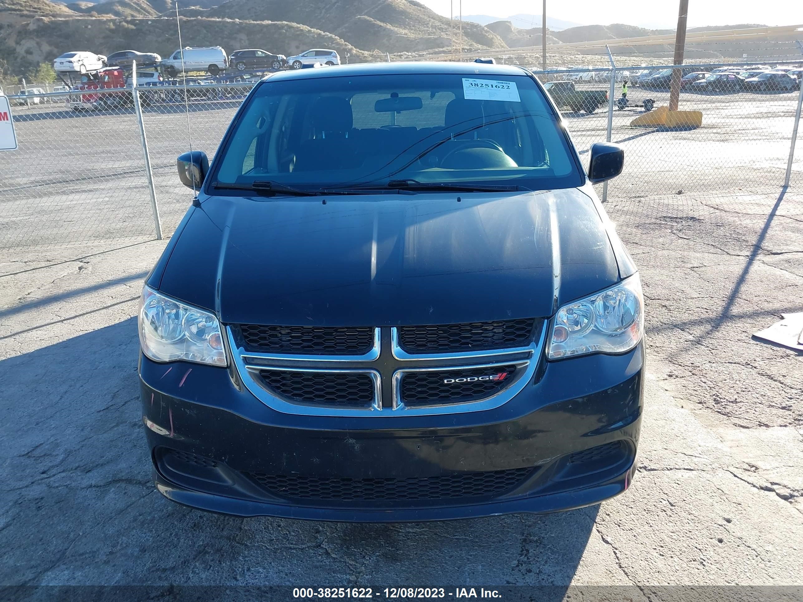 Photo 11 VIN: 2C4RDGCG8GR369119 - DODGE CARAVAN 