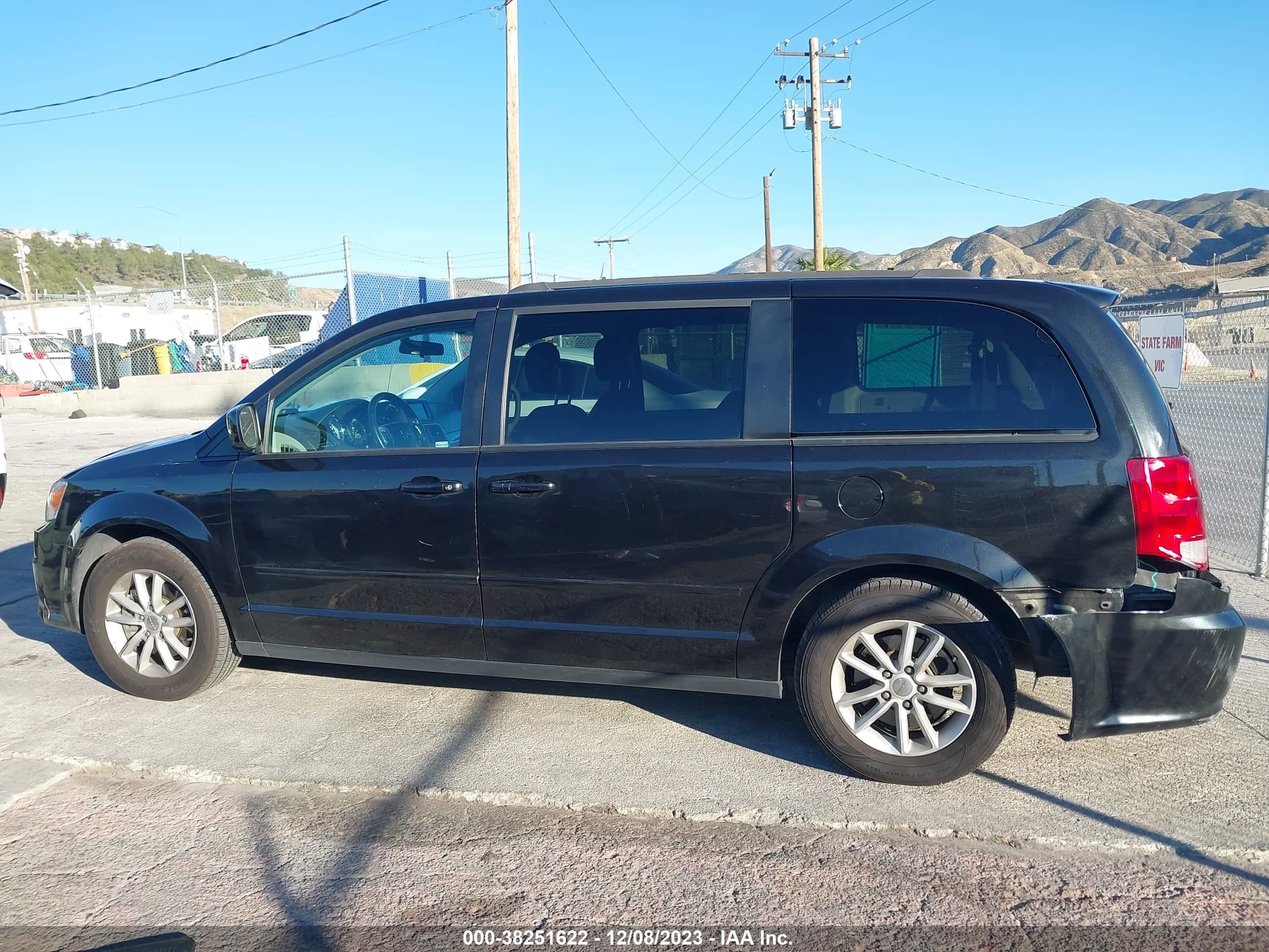 Photo 13 VIN: 2C4RDGCG8GR369119 - DODGE CARAVAN 