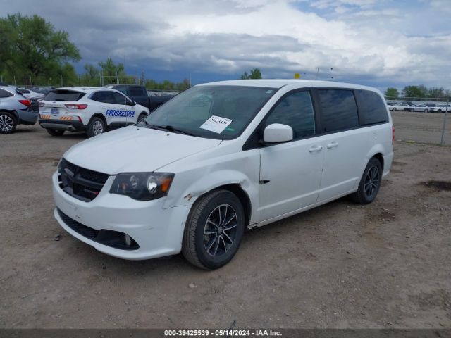 Photo 1 VIN: 2C4RDGCG8JR256407 - DODGE GRAND CARAVAN 