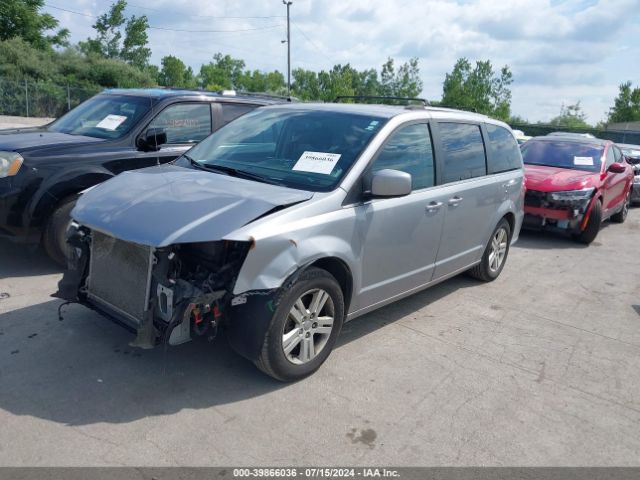 Photo 1 VIN: 2C4RDGCG8JR265625 - DODGE GRAND CARAVAN 