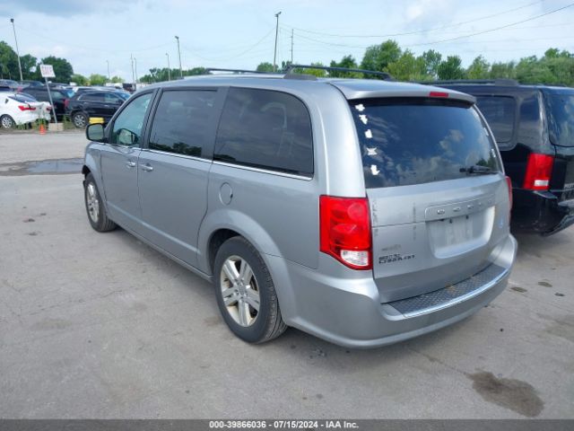 Photo 2 VIN: 2C4RDGCG8JR265625 - DODGE GRAND CARAVAN 