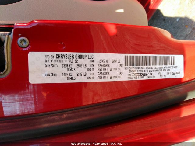 Photo 8 VIN: 2C4RDGCG9DR520657 - DODGE GRAND CARAVAN 