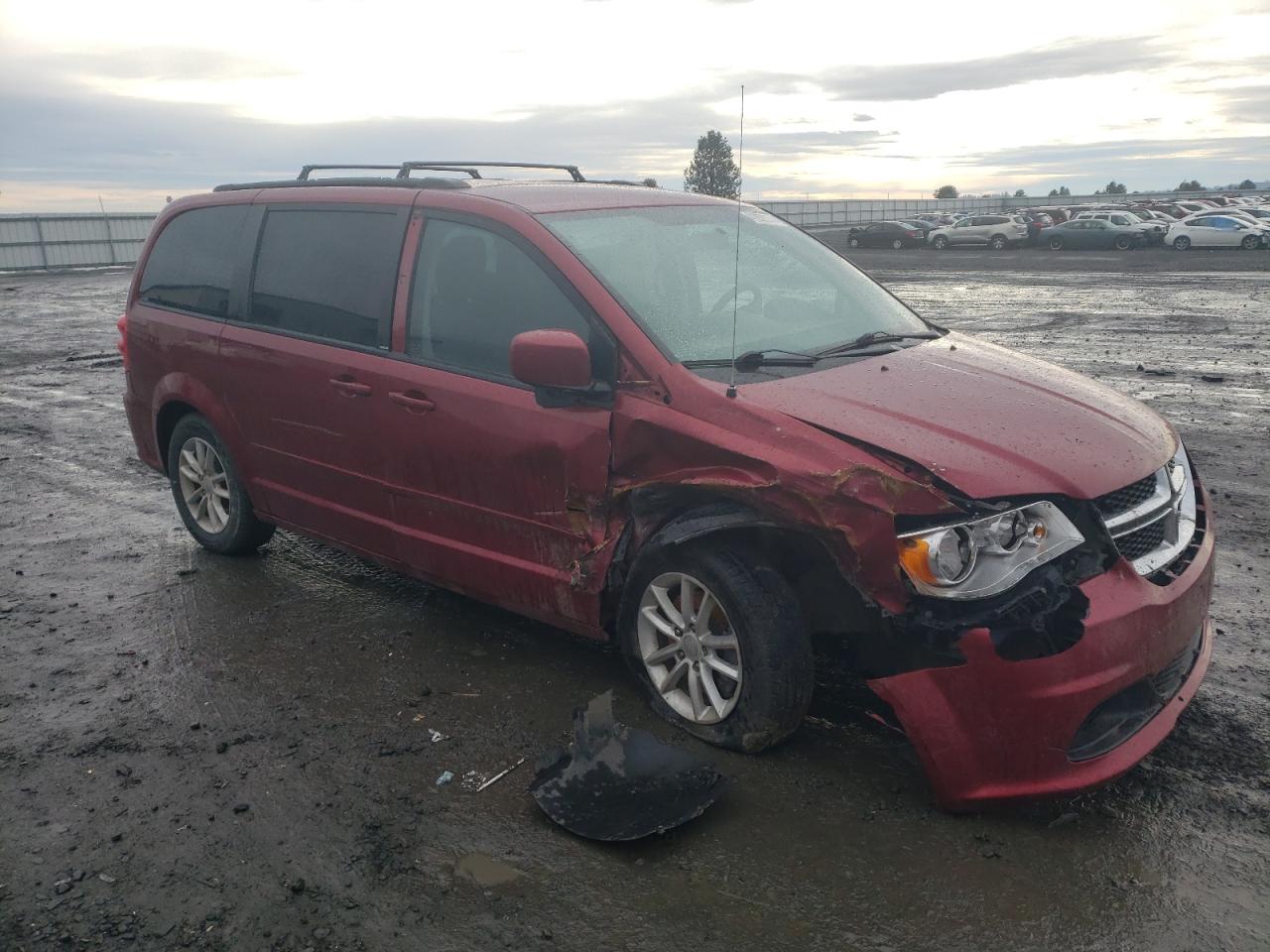 Photo 3 VIN: 2C4RDGCG9ER288868 - DODGE CARAVAN 