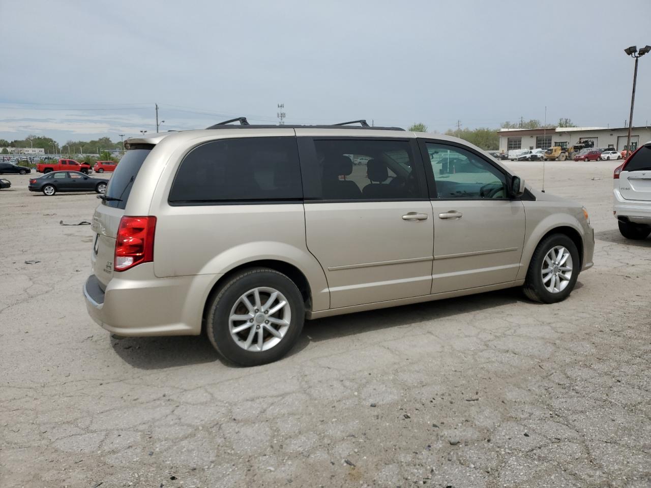 Photo 2 VIN: 2C4RDGCG9ER427414 - DODGE CARAVAN 