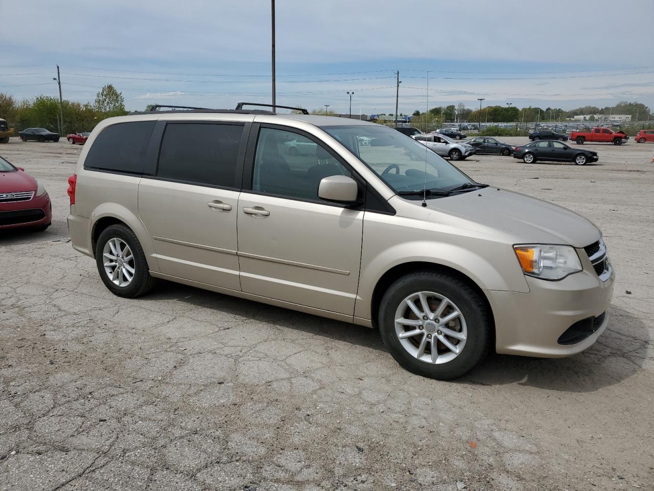 Photo 3 VIN: 2C4RDGCG9ER427414 - DODGE CARAVAN 