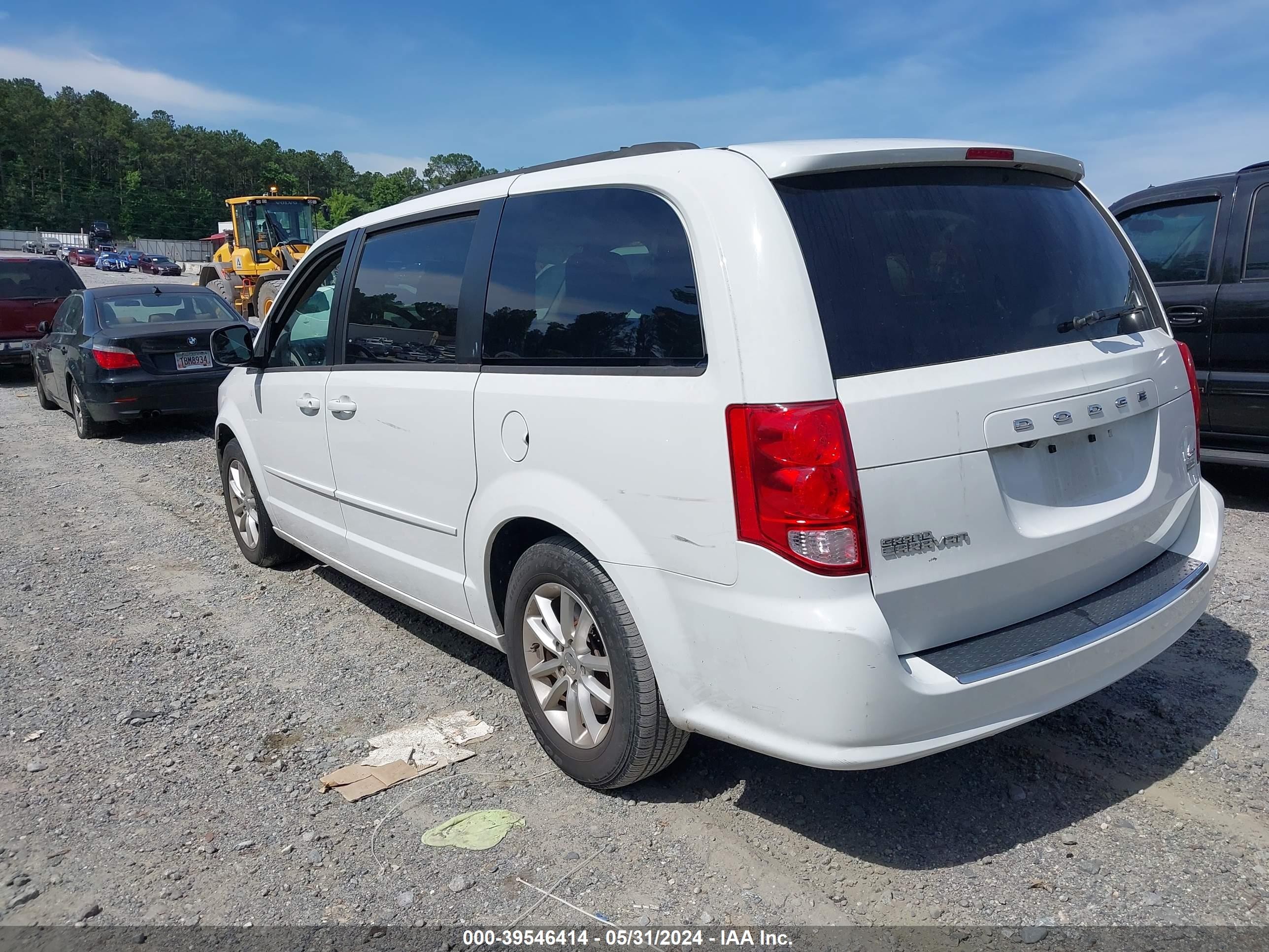 Photo 2 VIN: 2C4RDGCG9GR234831 - DODGE CARAVAN 