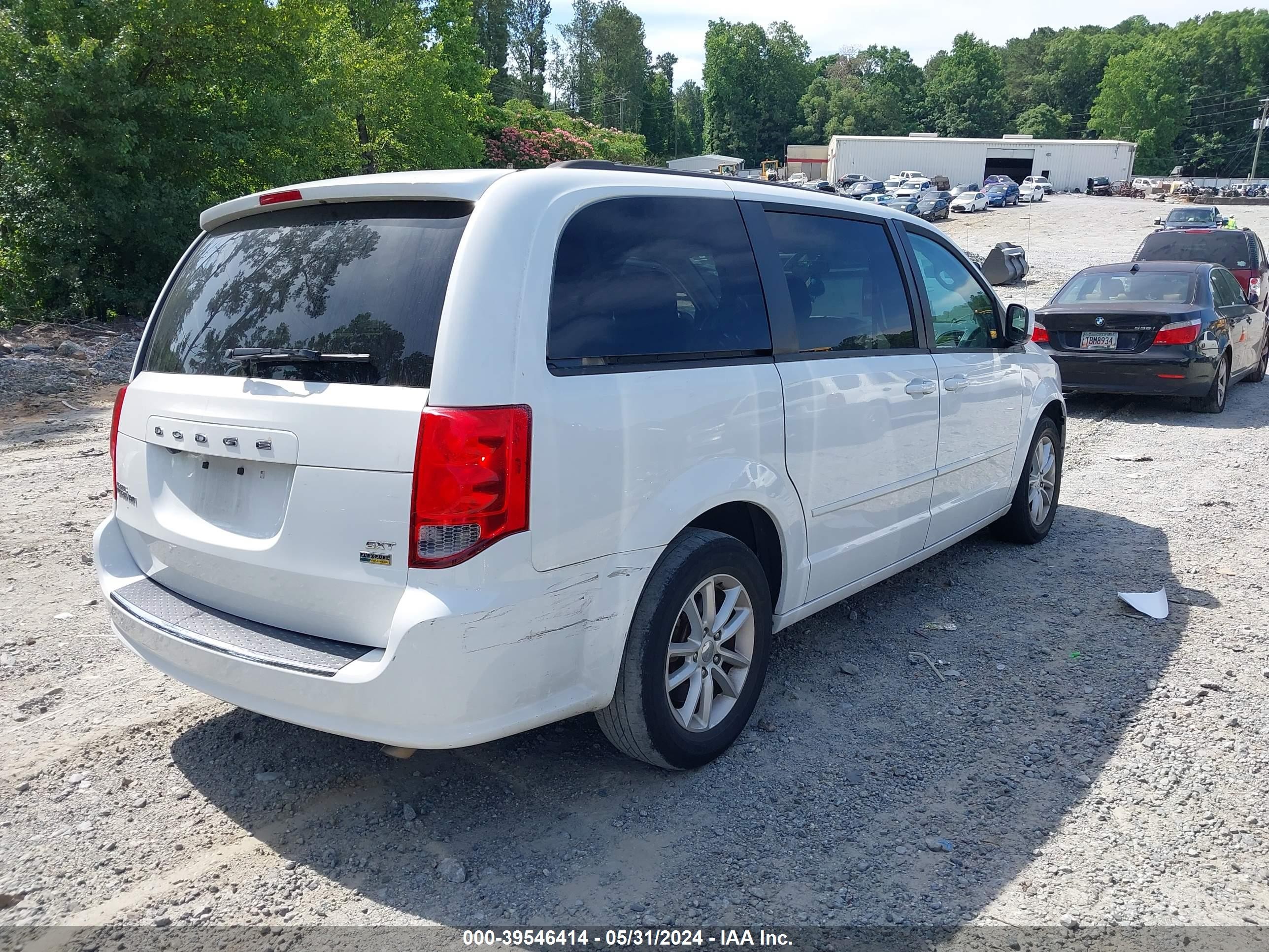 Photo 3 VIN: 2C4RDGCG9GR234831 - DODGE CARAVAN 