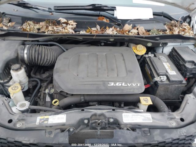 Photo 9 VIN: 2C4RDGCG9GR367301 - DODGE GRAND CARAVAN 