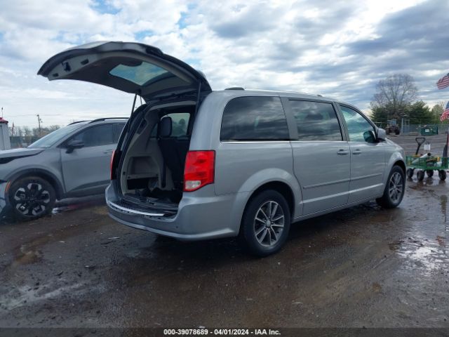 Photo 3 VIN: 2C4RDGCG9HR853141 - DODGE GRAND CARAVAN 