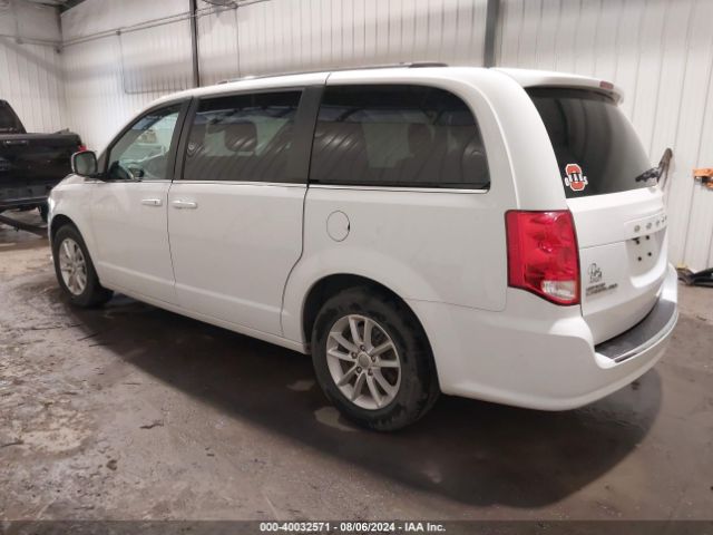 Photo 2 VIN: 2C4RDGCG9JR215753 - DODGE GRAND CARAVAN 