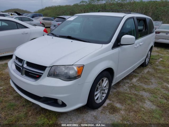 Photo 1 VIN: 2C4RDGCG9JR216353 - DODGE GRAND CARAVAN 