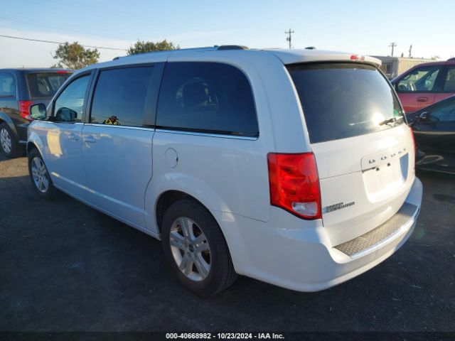 Photo 2 VIN: 2C4RDGCG9JR241446 - DODGE GRAND CARAVAN 