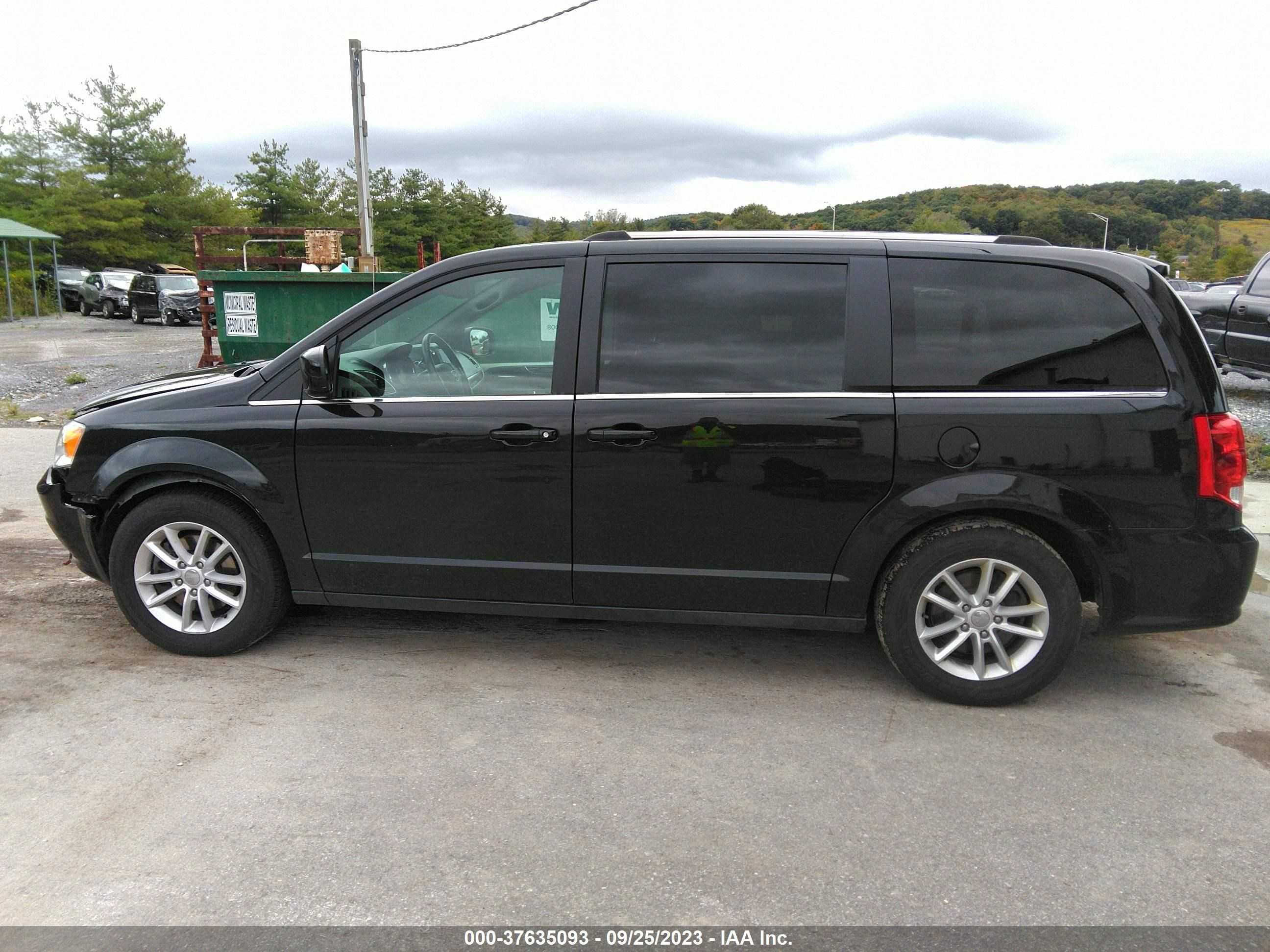 Photo 14 VIN: 2C4RDGCG9KR514063 - DODGE CARAVAN 