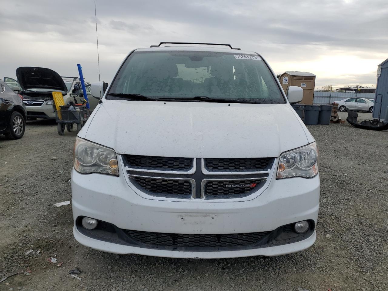 Photo 4 VIN: 2C4RDGCG9KR761891 - DODGE CARAVAN 