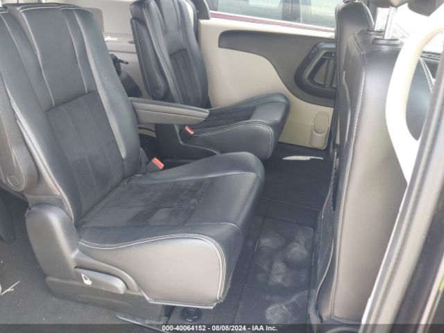 Photo 7 VIN: 2C4RDGCGOJR327602 - DODGE GRAND CARAVAN 